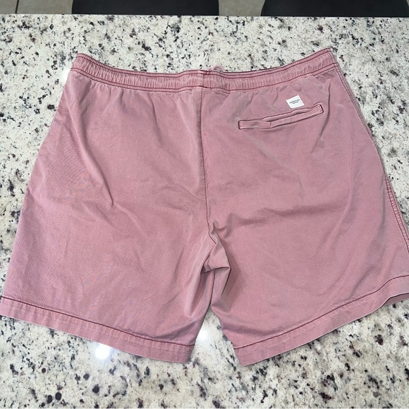 American Eagle FlexLived-In Trekker Short purpleish/pink
In a 7" inseam XXL - Picture 3 of 6